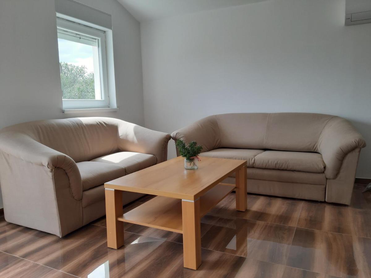 Apartments Tea And Tamara Pirovac Εξωτερικό φωτογραφία